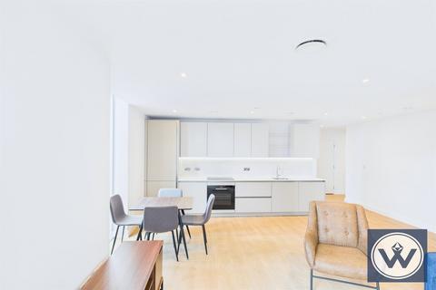2 bedroom apartment to rent, Park View, M4