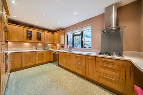 undefined, Maidenhead,  Berkshire,  SL6