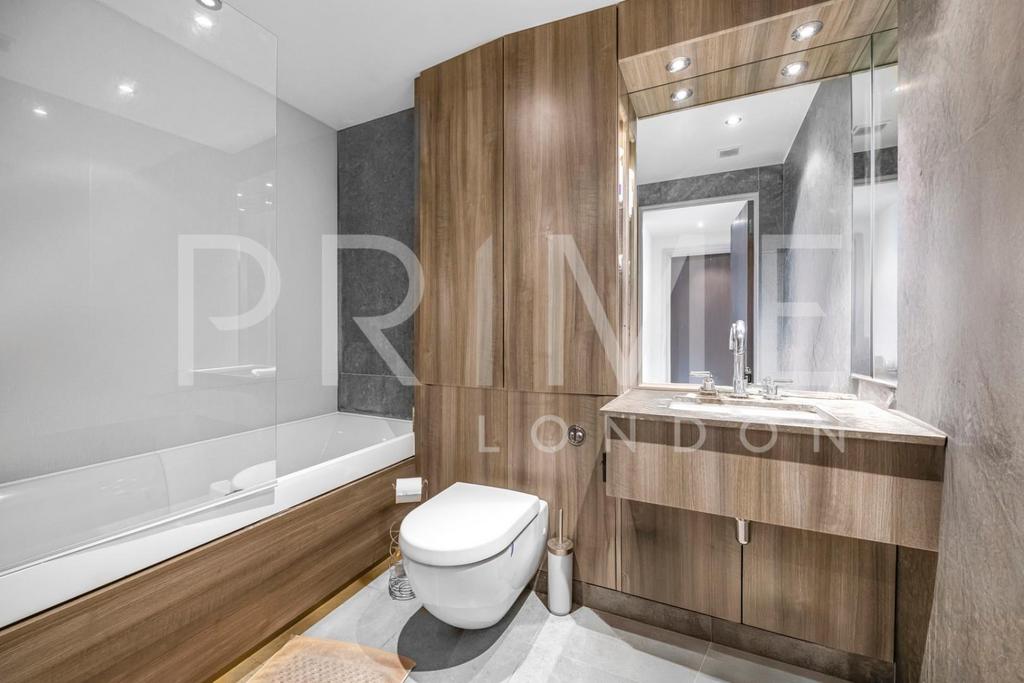 Bathroom(1) (3).jpg