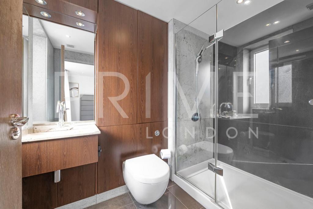 Bathroom(2) (2).jpg