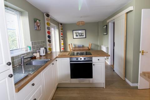 3 bedroom detached house for sale, Clos Ogney, Llantwit Major, CF61