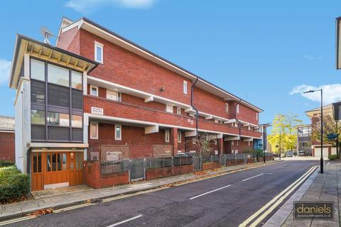 2 bedroom apartment for sale, Tollhurst Drive, Queens Park, London, W10