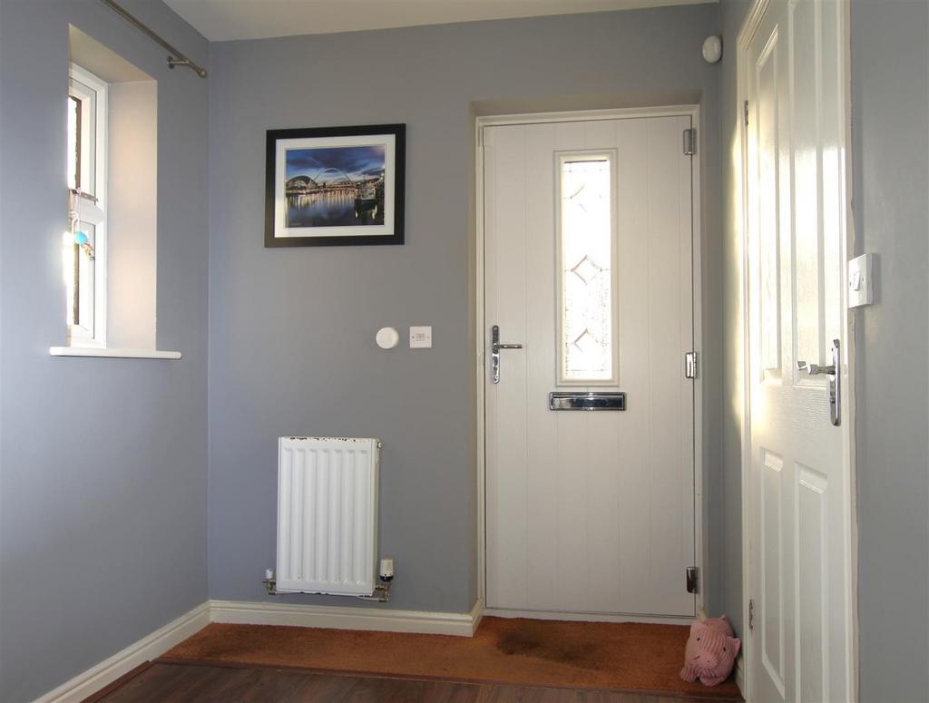 Hallway - b.JPG