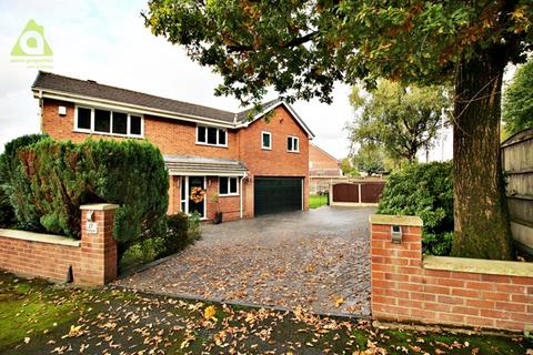 4 bedroom detached house for sale, Highgate, Bolton, BL3 4ST