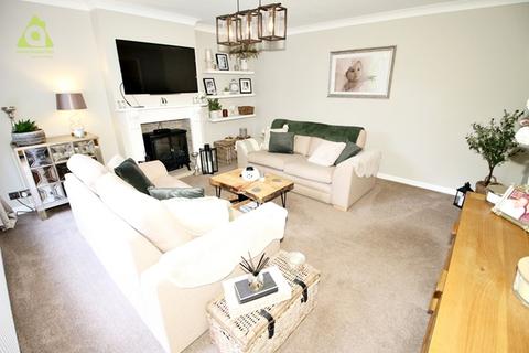 4 bedroom detached house for sale, Highgate, Bolton, BL3 4ST