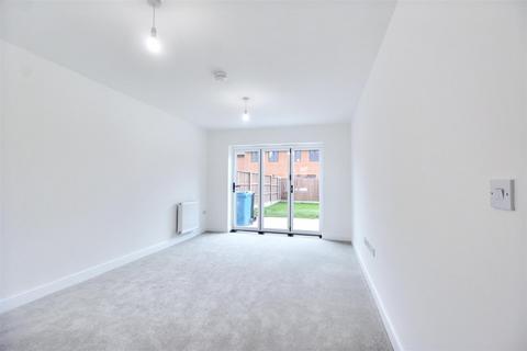 3 bedroom detached house for sale, Wade Close, Long Eaton