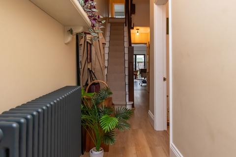 3 bedroom terraced house for sale, Thrunscoe Road, Cleethorpes DN35