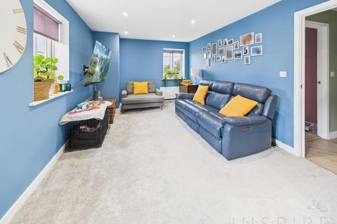 2 bedroom flat for sale, Somerley Drive, Crawley RH10