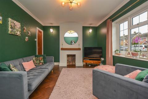 undefined, Eastham Crescent, Brentwood