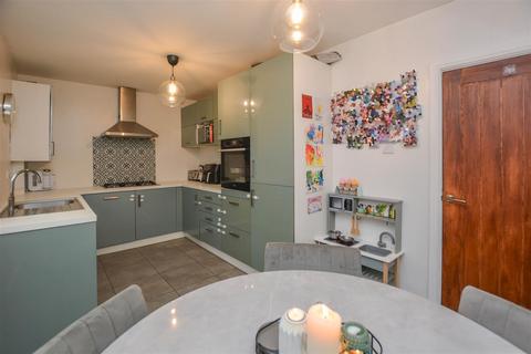 undefined, Eastham Crescent, Brentwood