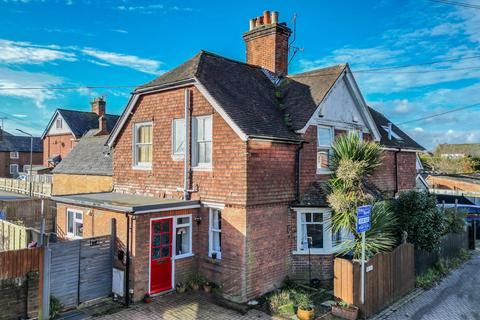 undefined, Walking Distance Of Hawkhurst Colonnade