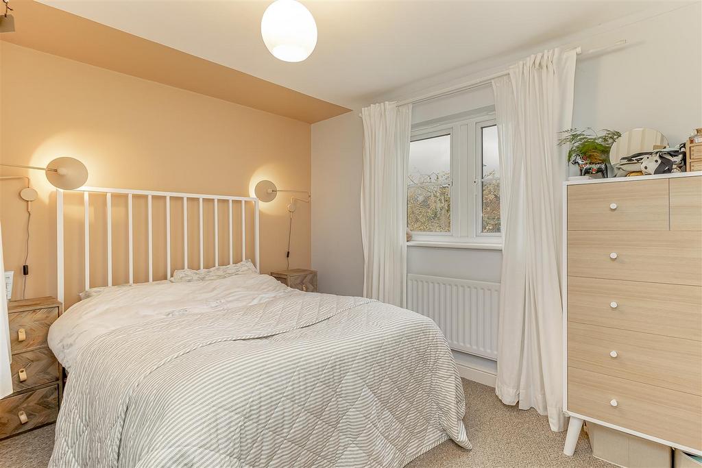 Master Bedroom - A.jpg