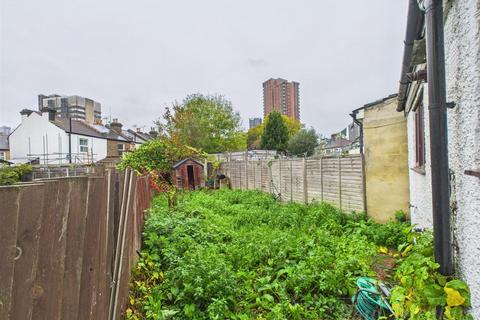 3 bedroom semi-detached house for sale, Old Town, Croydon