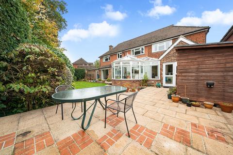 undefined, Rectory Close, Surrey GU4