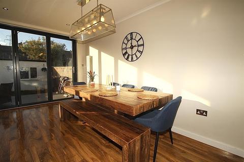 undefined, Bedford Crescent, Enfield