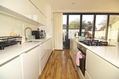 undefined, Bedford Crescent, Enfield