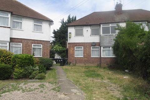 2 bedroom maisonette to rent, Stainton Road, Enfield