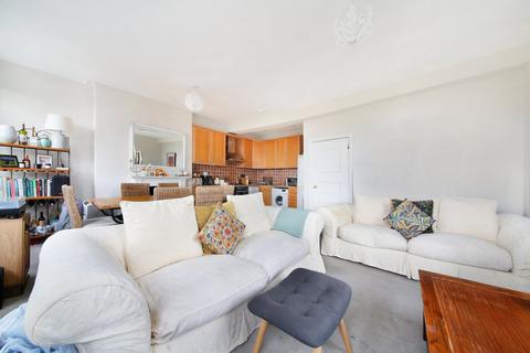 1 bedroom flat to rent, Clapham Common South Side, LONDON SW4