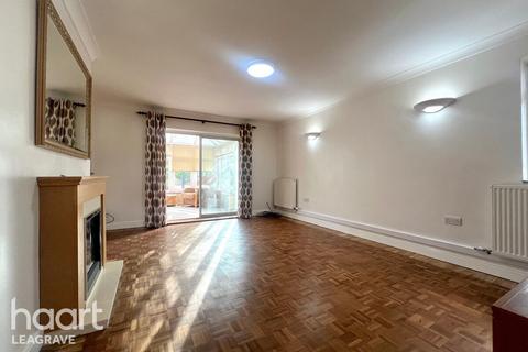 undefined, Finsbury Road, Luton