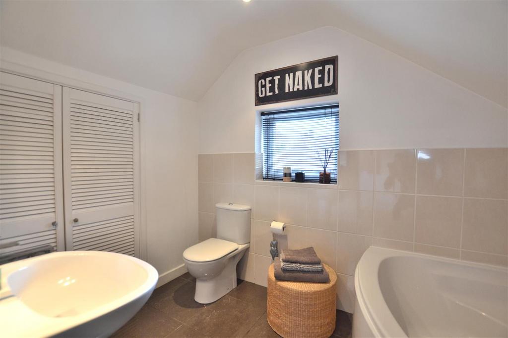 En Suite.JPG