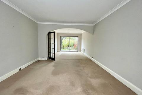 Chudleigh Crescent, Ilford IG3