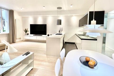 4 bedroom flat for sale, Orsett Terrace, Bayswater, London, W2