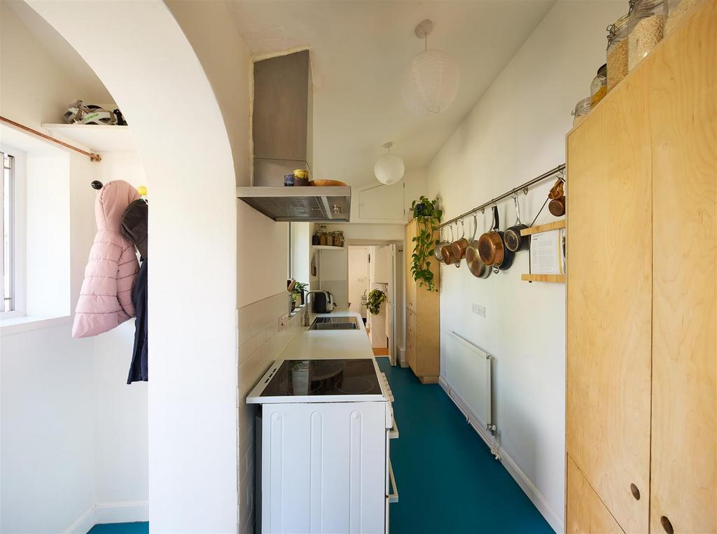 Kitchen 01 copy.jpg