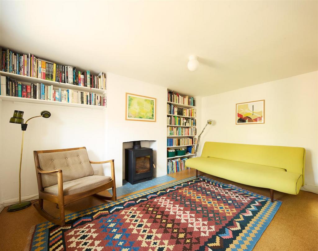 Living room 01 copy.jpg