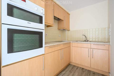 undefined, Bridge Street, Walton On Thames KT12