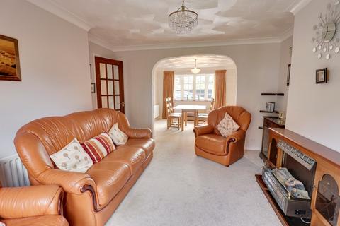 3 bedroom semi-detached house for sale, Sakins Croft, Harlow, CM18