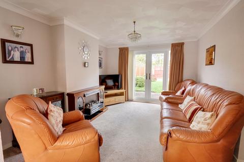 3 bedroom semi-detached house for sale, Sakins Croft, Harlow, CM18