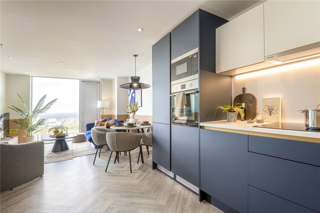 Apartment in Manchester, City Centre - View 3