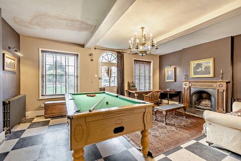 5 bedroom semi-detached house for sale, Village Green, Worcester WR7