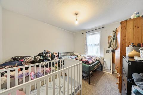 83 Leatherbottle Green, Erith, DA18 4HS