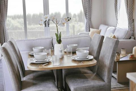 2 bedroom lodge for sale, Upper Chapel Road, Garth, Builth Wells  Llangamarch Wells