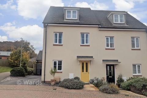 24 Arable Drive, Whitfield, Dover, CT16 3FE
