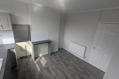3 bedroom semi-detached house to rent, 7 Porter Terrace, Seaham  SR7