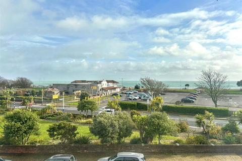 6 bedroom terraced house for sale, Royal Parade, Eastbourne
