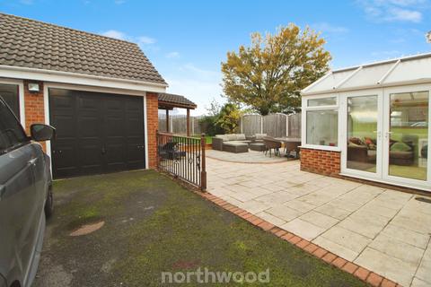 4 bedroom detached house for sale, Wainscot Place, Doncaster DN6