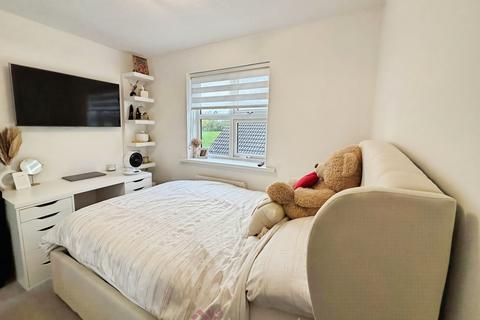 14 Wainscot Place, Skellow, Doncaster, DN6 8SJ