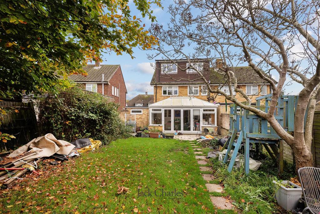 43 The Cherry Orchard, TN11 0 HU 014.jpg