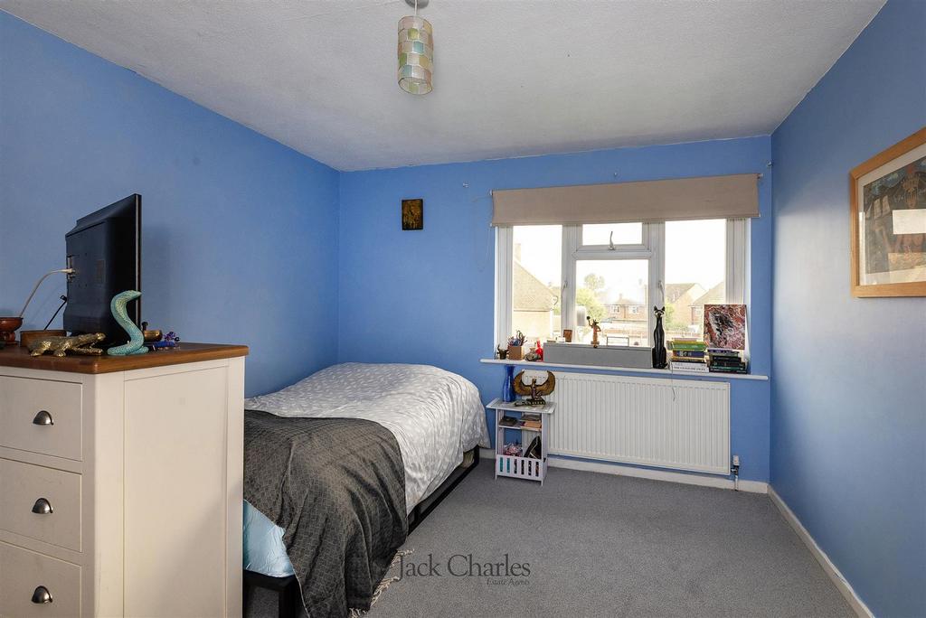 43 The Cherry Orchard, TN11 0 HU 008.jpg