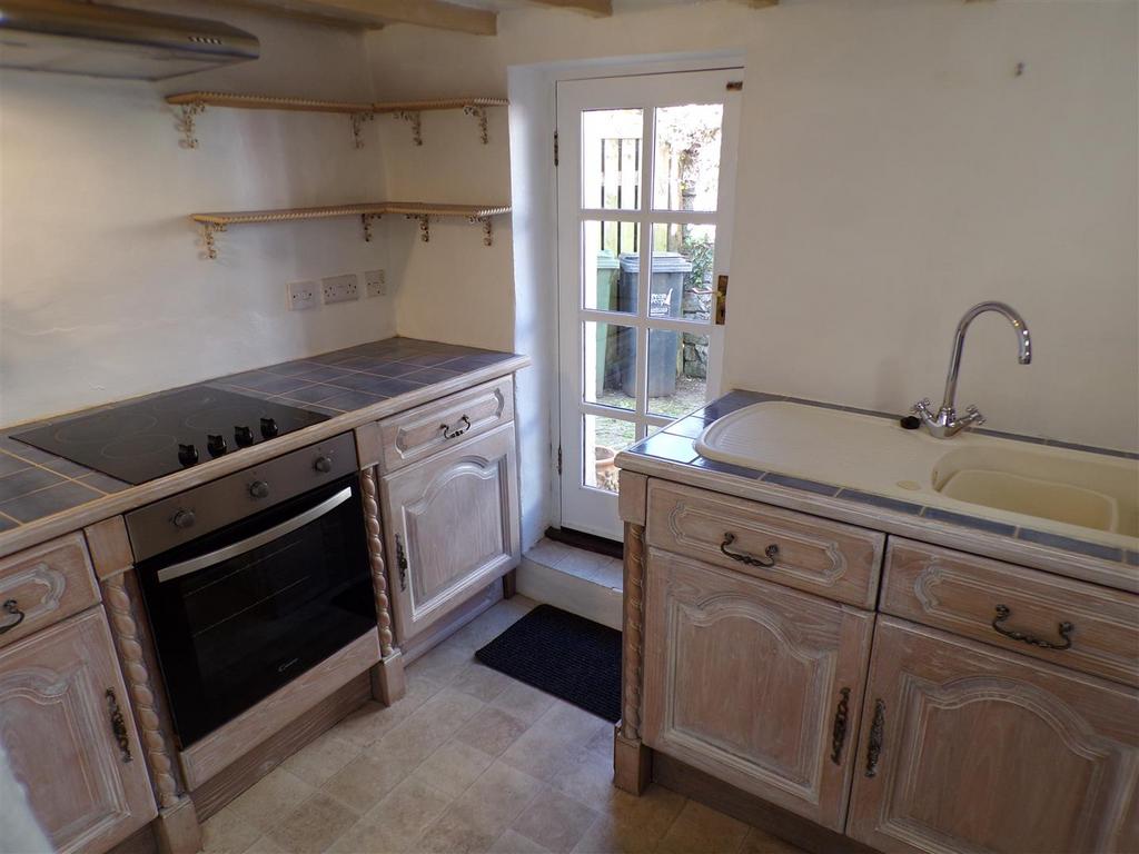 Kitchen.JPG