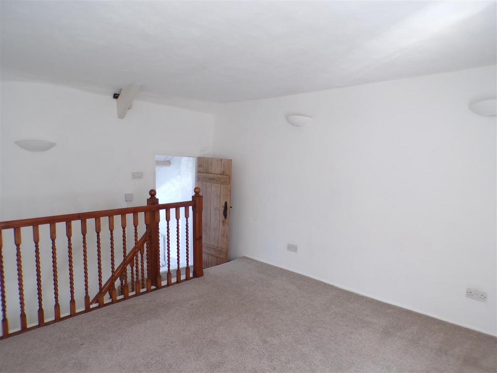Bedroom.JPG