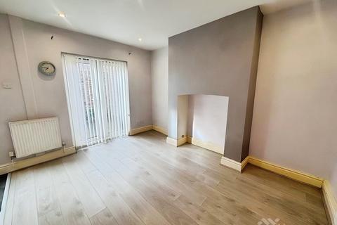 3 bedroom terraced house to rent, Toxteth Grove, Liverpool, L8