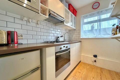 undefined, Victoria Road, Watford, WD24