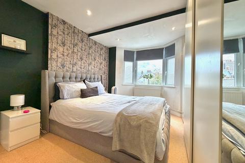 undefined, Victoria Road, Watford, WD24