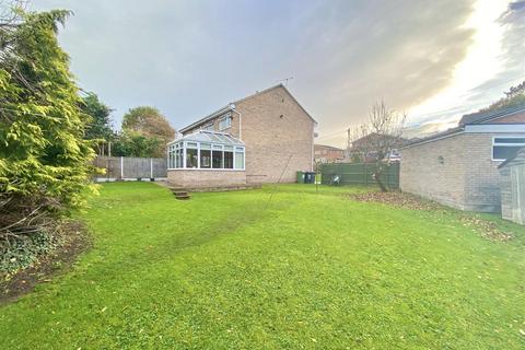 3 bedroom semi-detached house for sale, 16 Walnut Drive, Shrewsbury SY1 3SQ