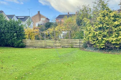3 bedroom semi-detached house for sale, 16 Walnut Drive, Shrewsbury SY1 3SQ