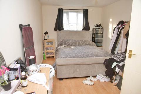 undefined, Woburn Close, Thamesmead, SE28 8QZ